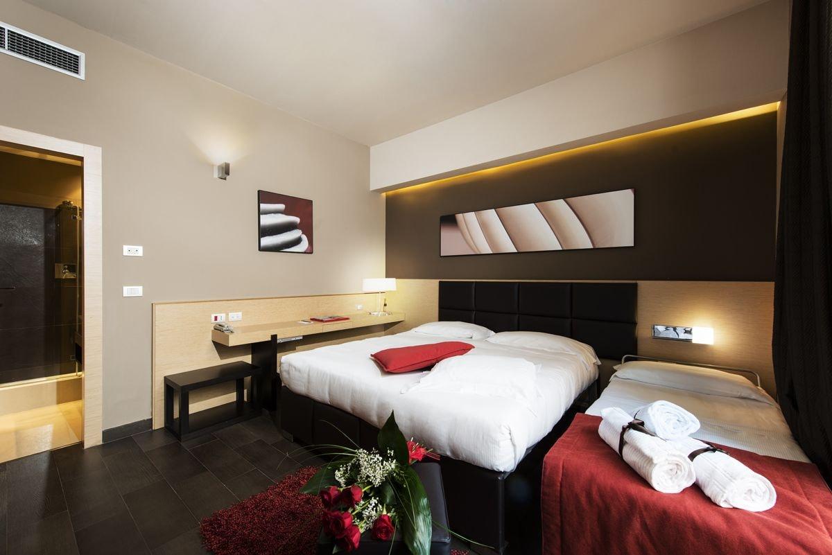 Unahotels Villa Dei Platani Foligno Eksteriør bilde