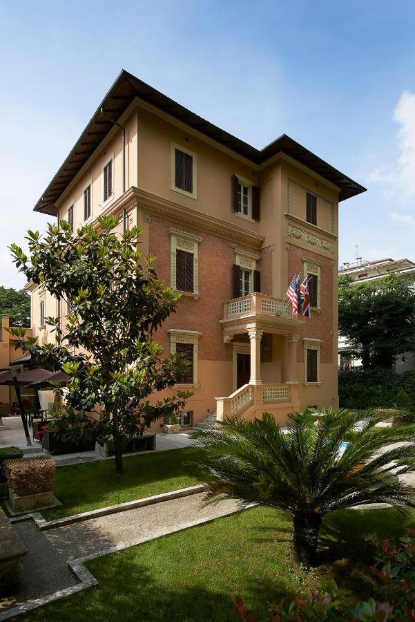 Unahotels Villa Dei Platani Foligno Eksteriør bilde